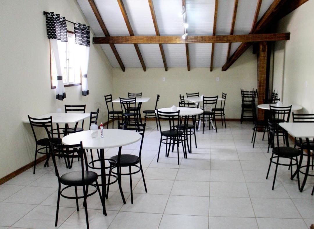 Hospedagem Vo Lina Apartment Gramado Bagian luar foto