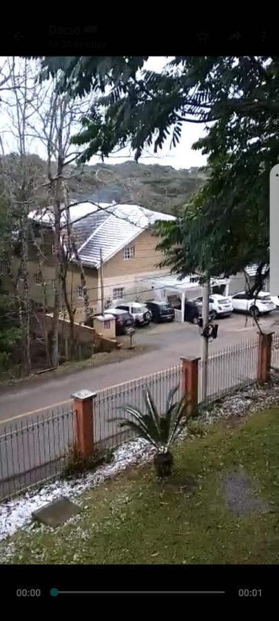 Hospedagem Vo Lina Apartment Gramado Bagian luar foto